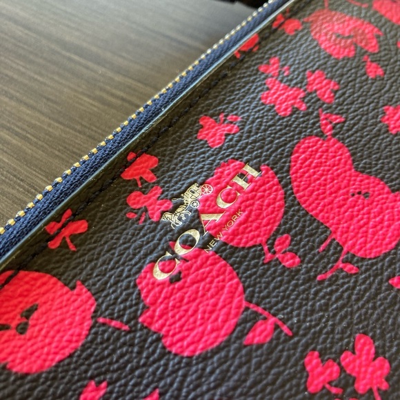 Coach Black and Pink Floral Wristlet - Picture 4 of 11